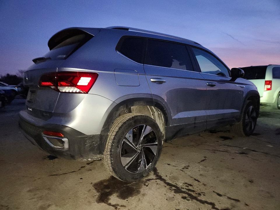 2024 Volkswagen Taos se