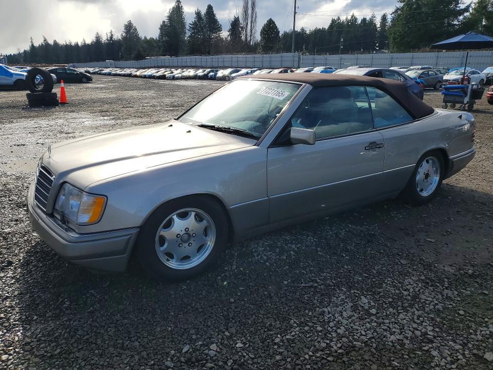 1995 Mercedes-Benz E 320