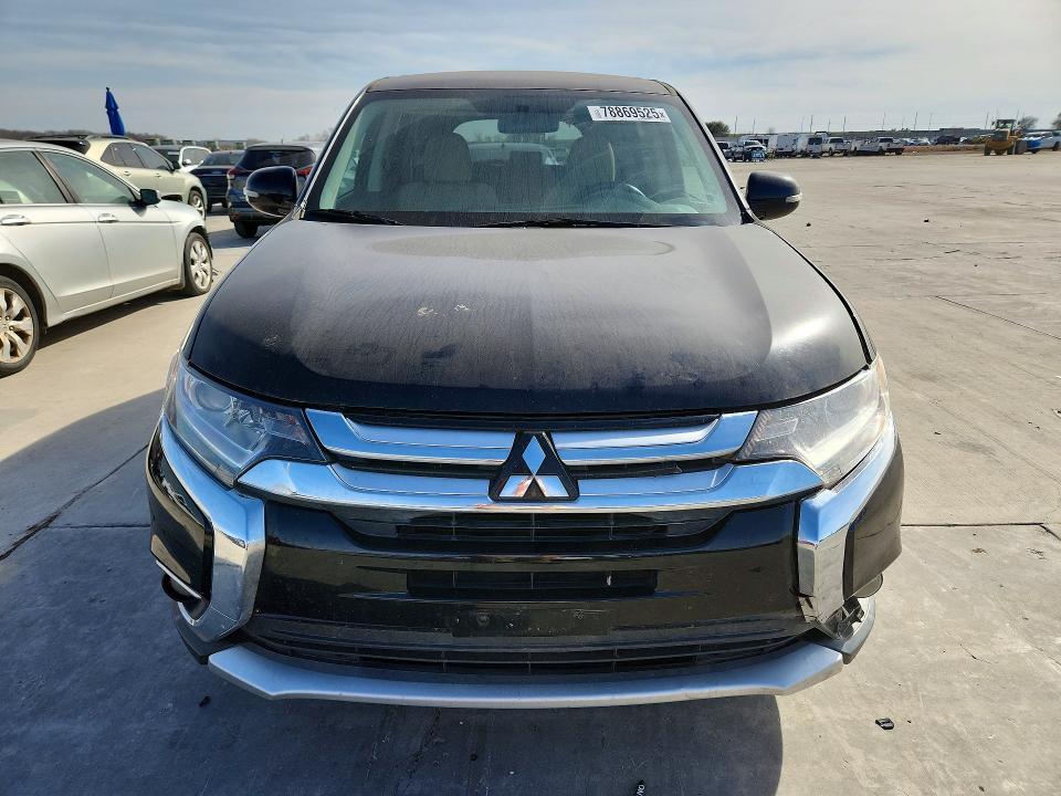 2017 Mitsubishi Outlander se