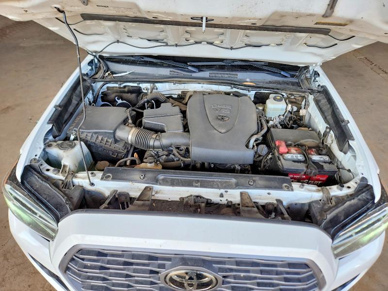 2022 Toyota Tacoma trd Off-road
