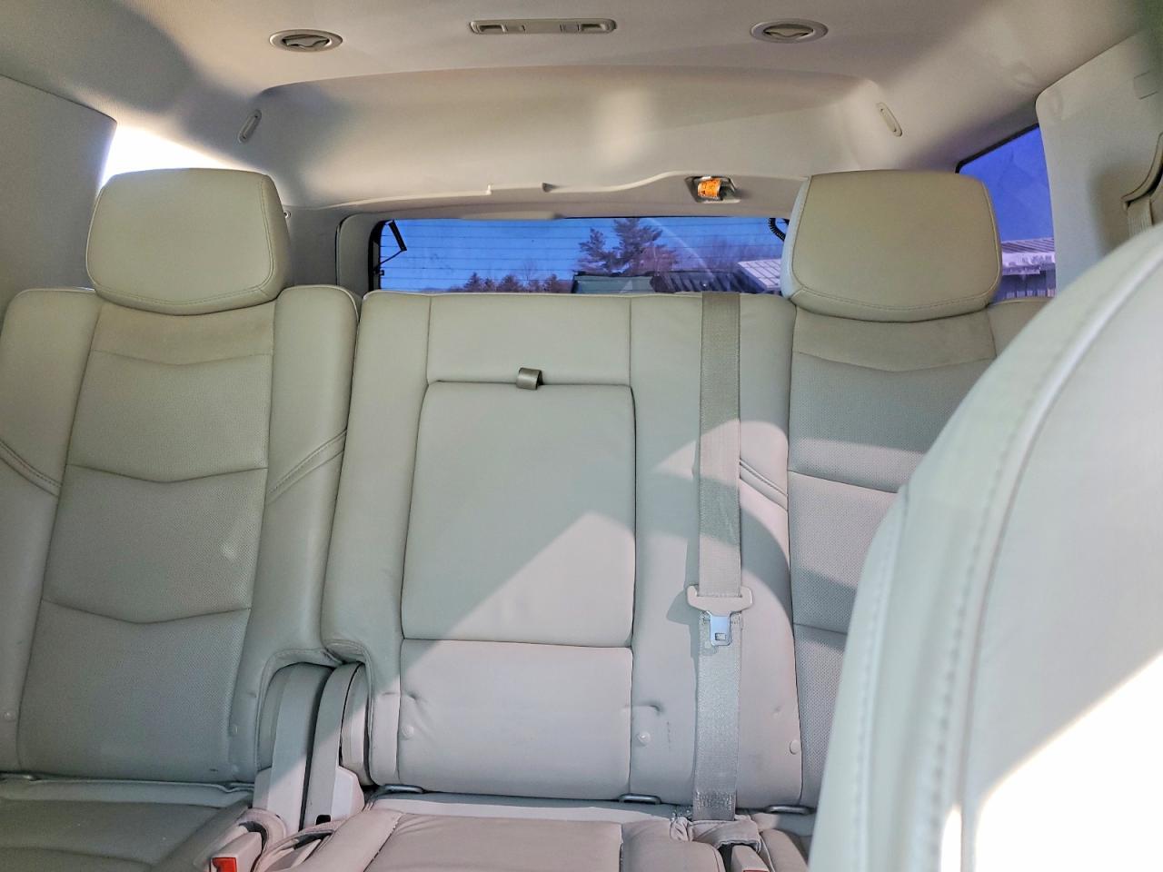 2016 Cadillac Escalade Premium