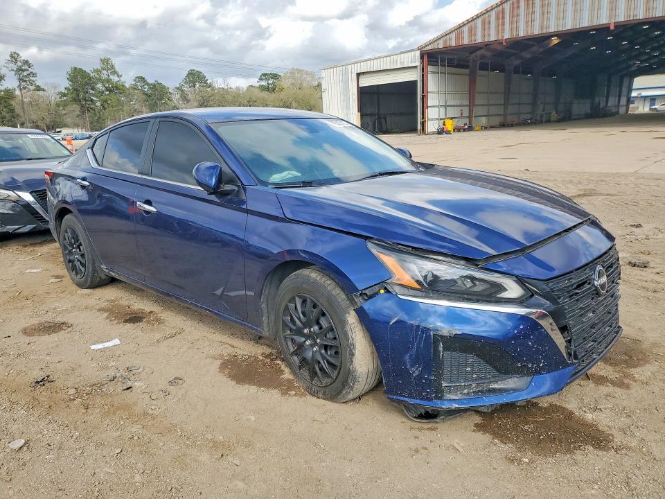 2023 Nissan Altima 2.5 s