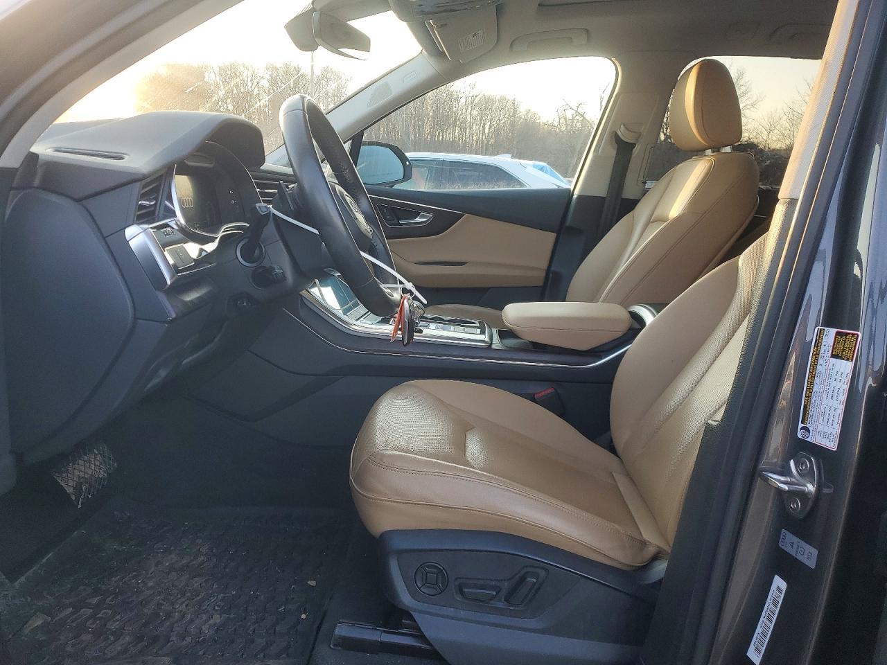 2020 Audi Q7 Premium Plus