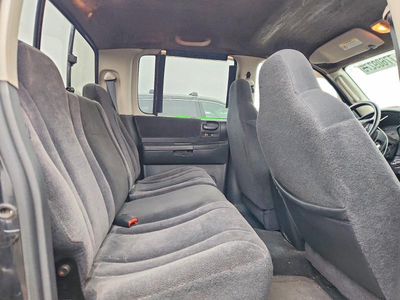 2004 Dodge Dakota Quad slt