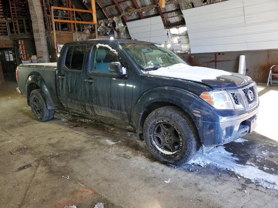 2016 Nissan Frontier sv