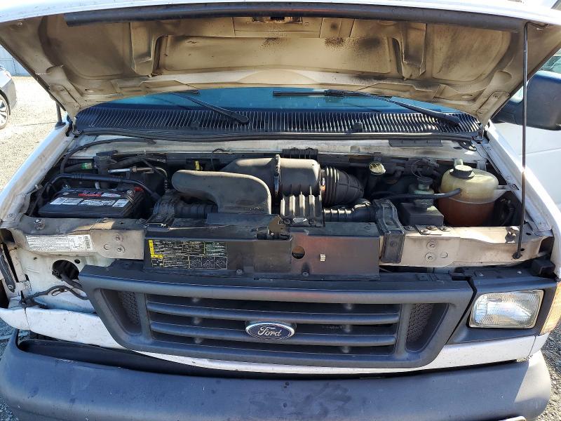 2003 Ford Econoline