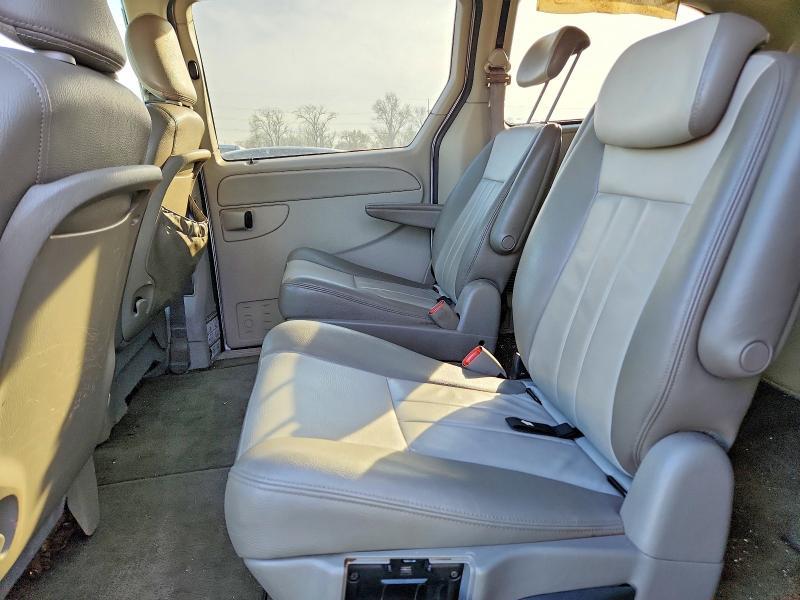 2005 Dodge Grand Caravan sxt