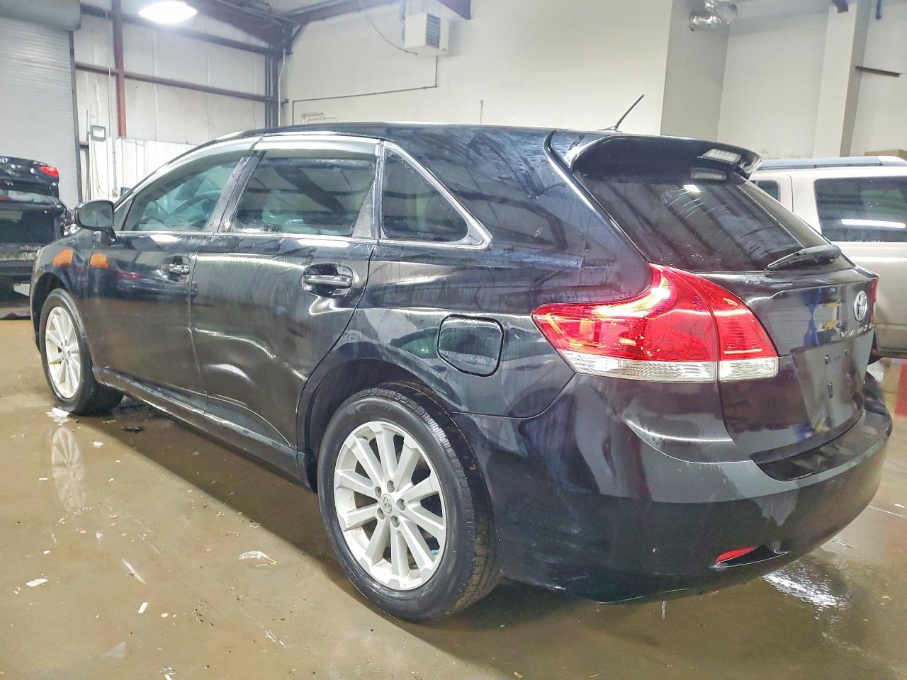 2012 Toyota Venza le