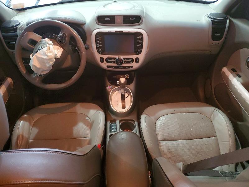 2017 KIA Soul ev +