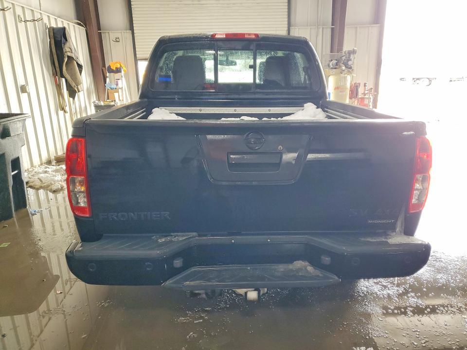2021 Nissan Frontier s
