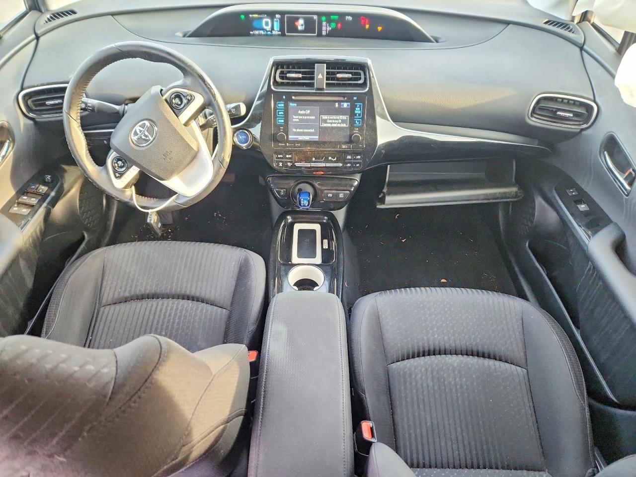 2016 Toyota Prius Three