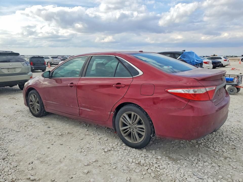 2015 Toyota Camry le