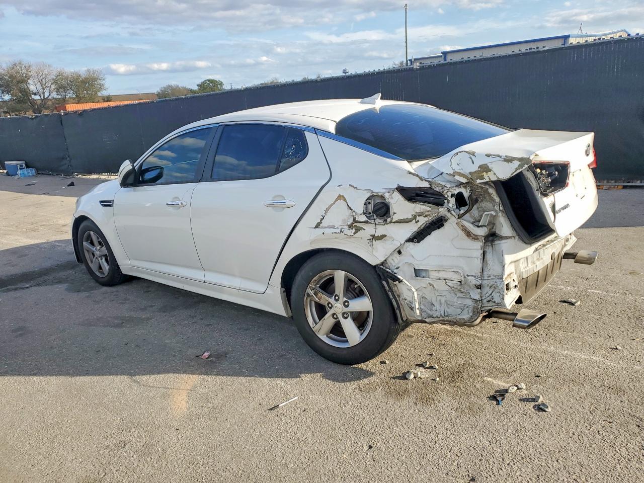 2015 KIA Optima lx