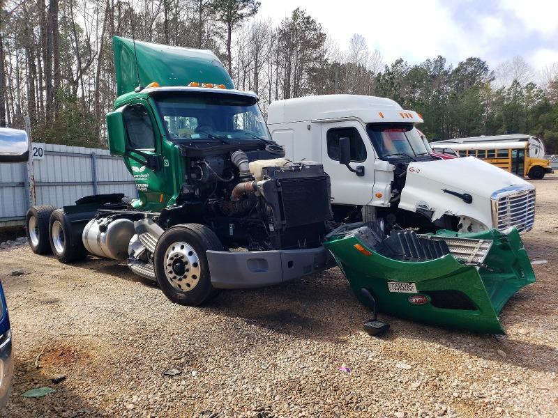 2020 Peterbilt 579