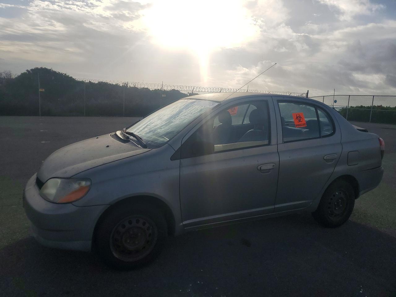 2000 Toyota Echo