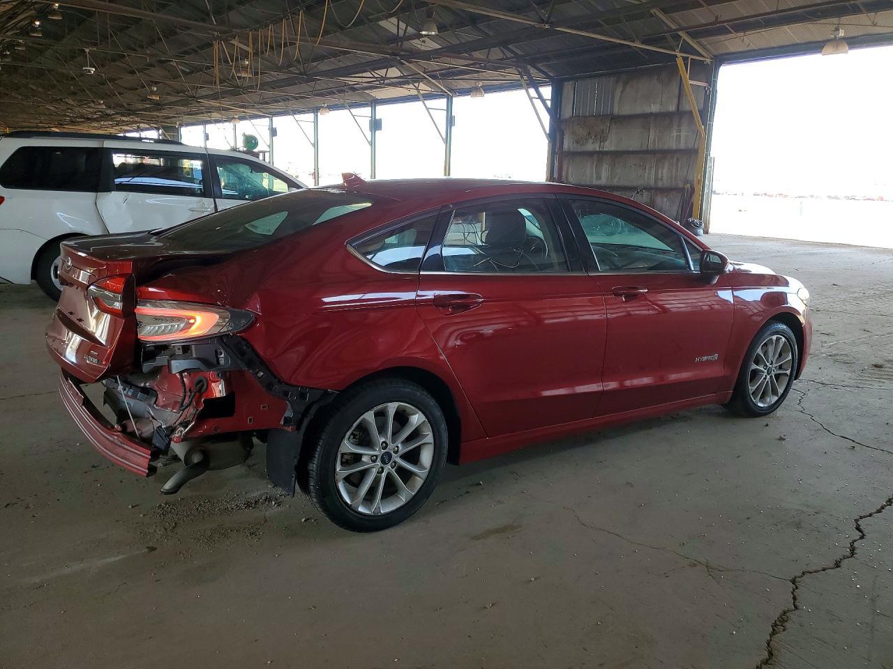 2019 Ford Fusion se