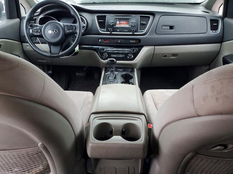 2016 KIA Sedona lx