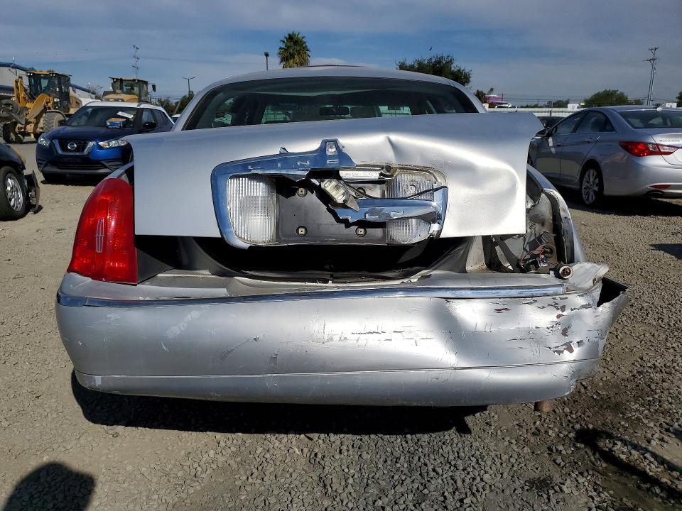 1998 Lincoln Town car Executive