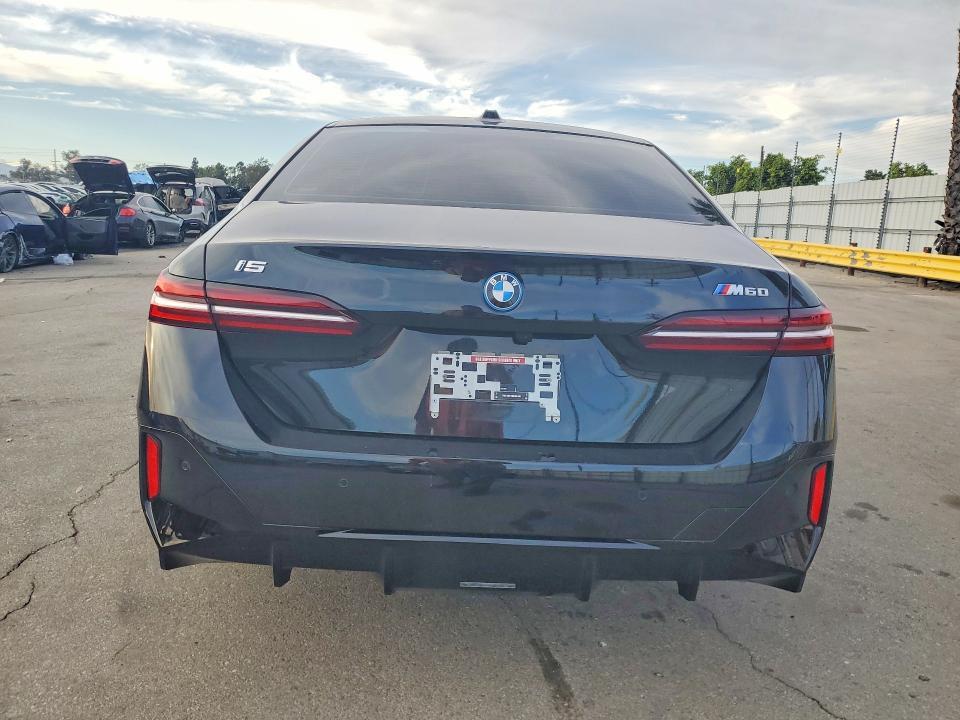 2024 BMW I5 M60