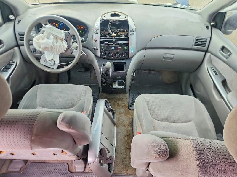 2006 Toyota Sienna l 7-passenger