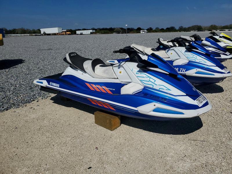 2022 Yamaha Vxcriuiser