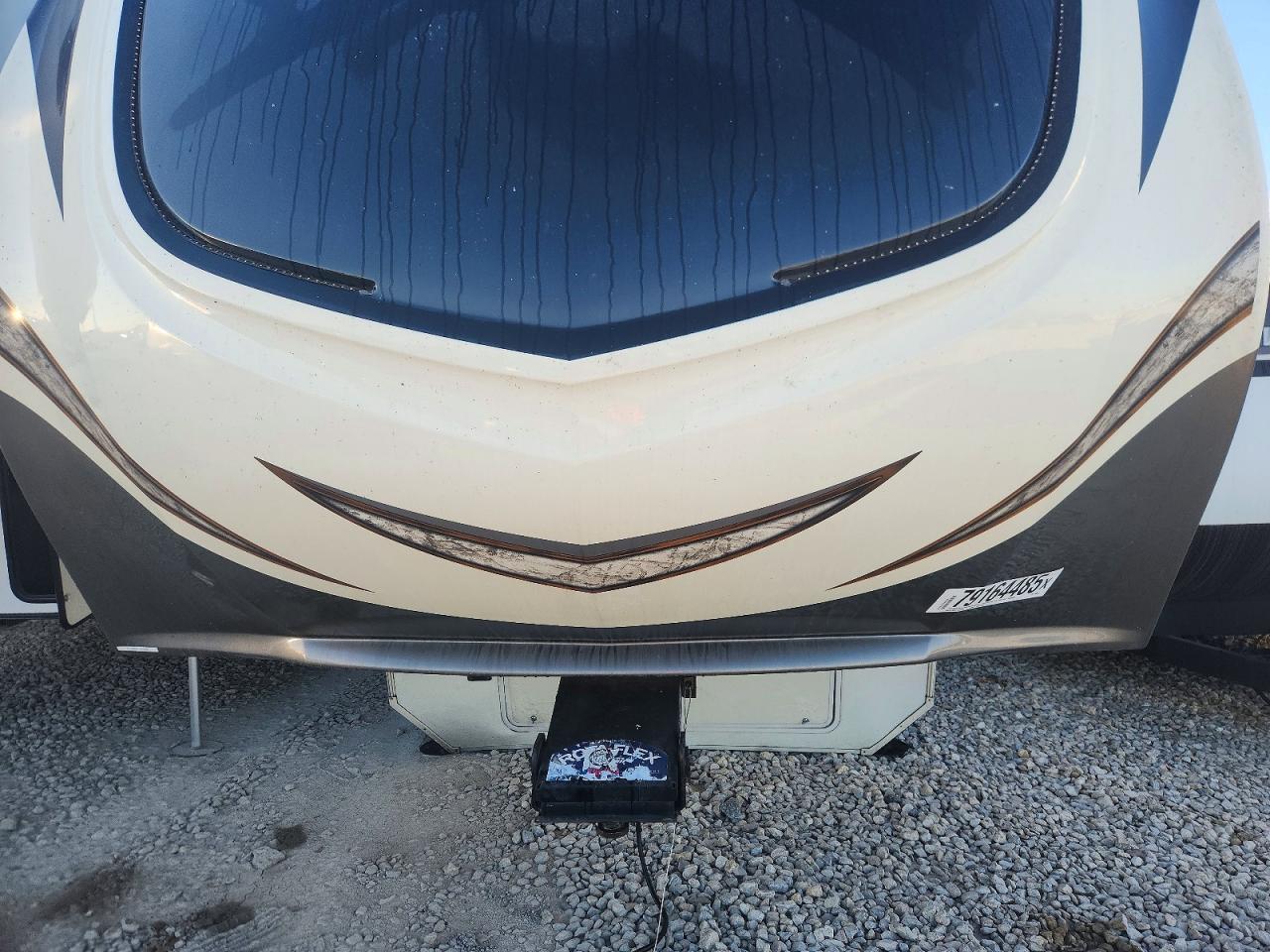 2018 Grand Design Solitude Fifth Wheel