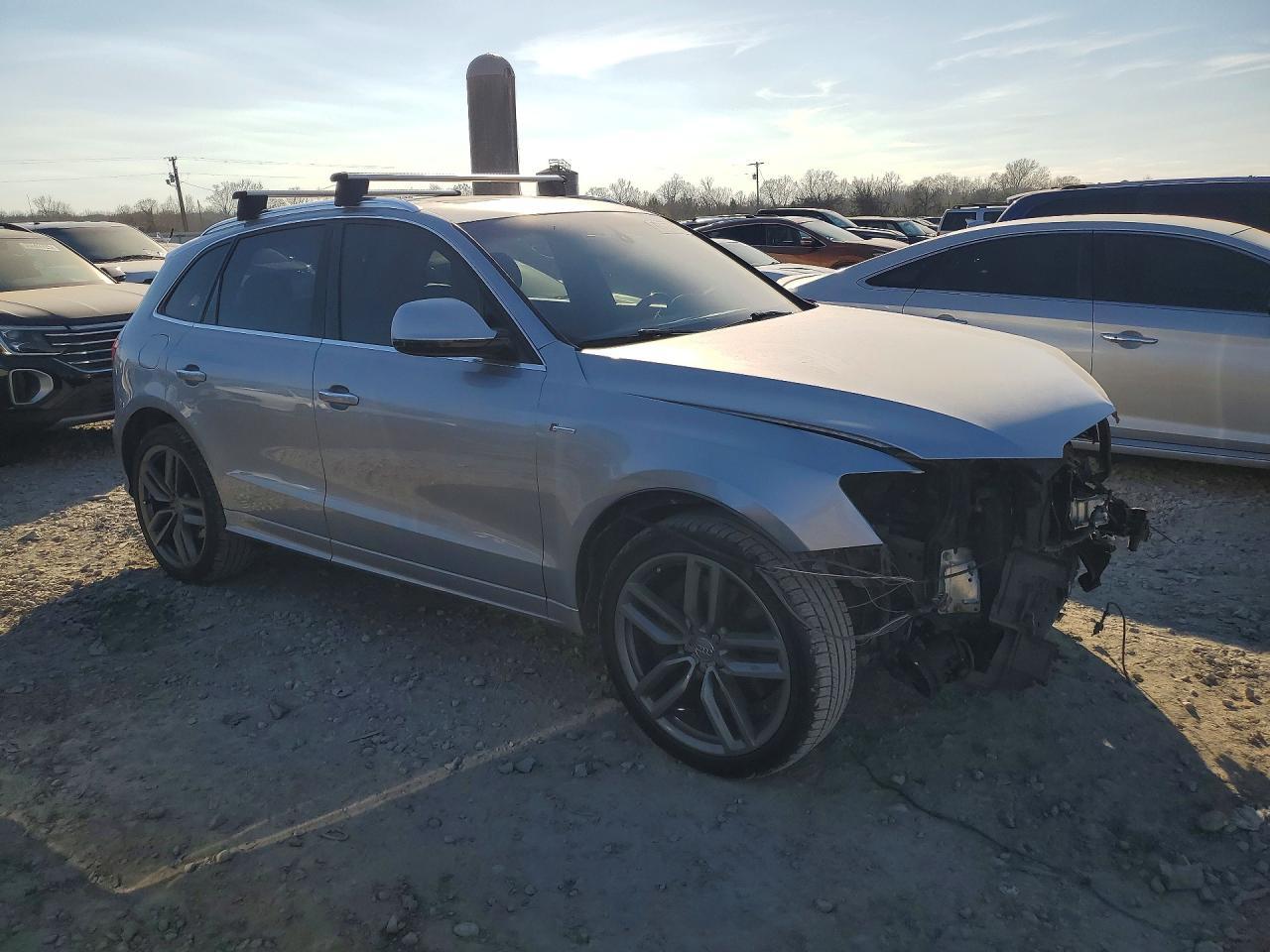 2015 Audi SQ5 Premium Plus