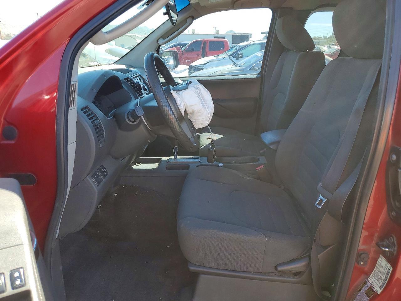 2010 Nissan Frontier xe