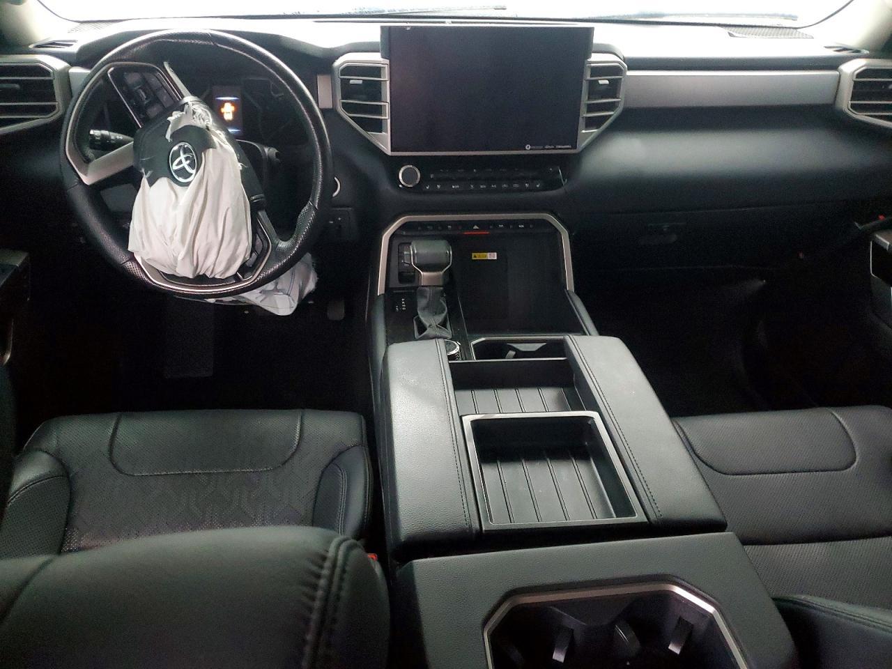 2023 Toyota Tundra Crewmax Limited