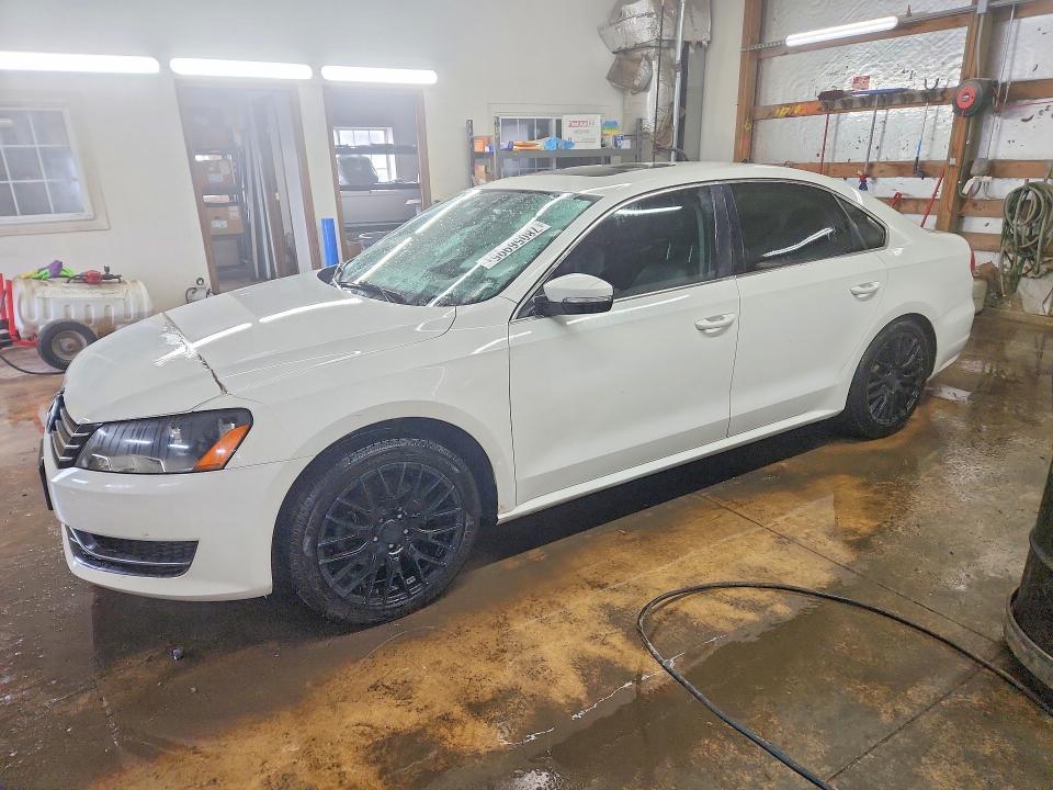 2013 Volkswagen Passat se