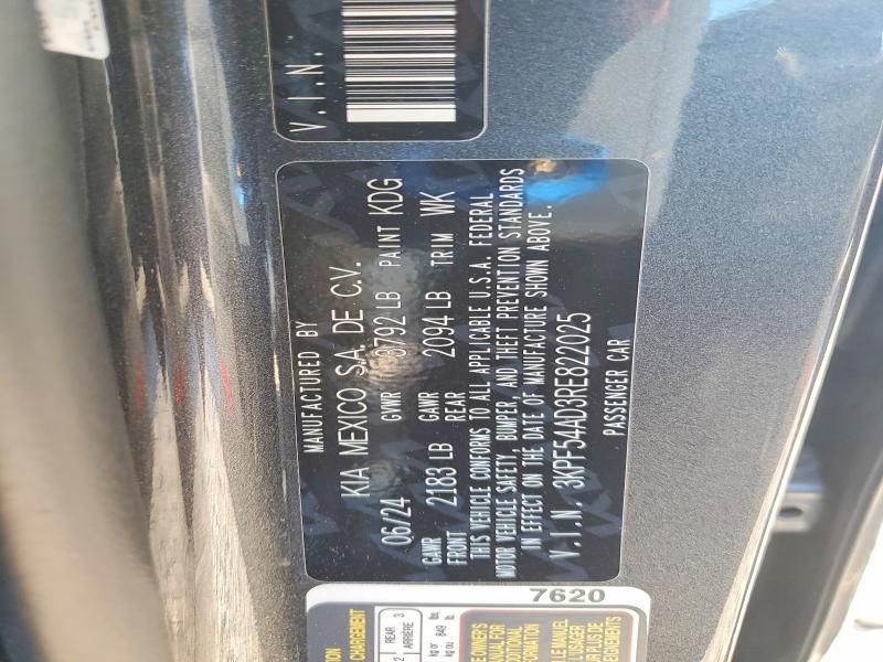 2024 KIA Forte gt Line