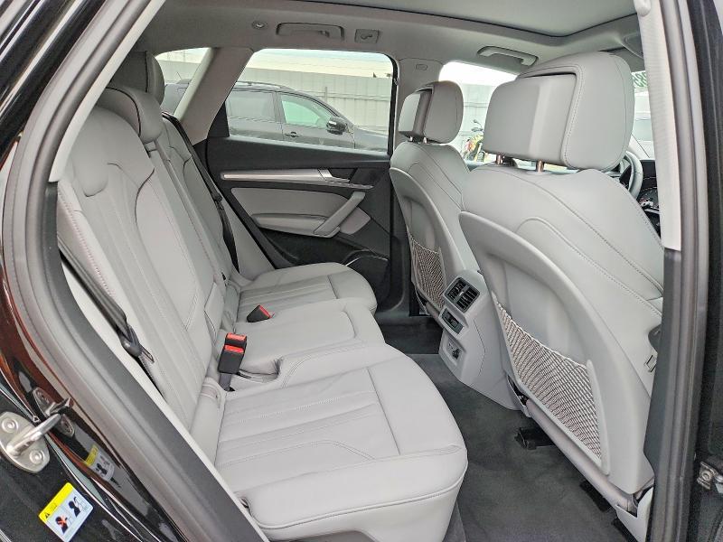 2024 Audi Q5 Premium 45