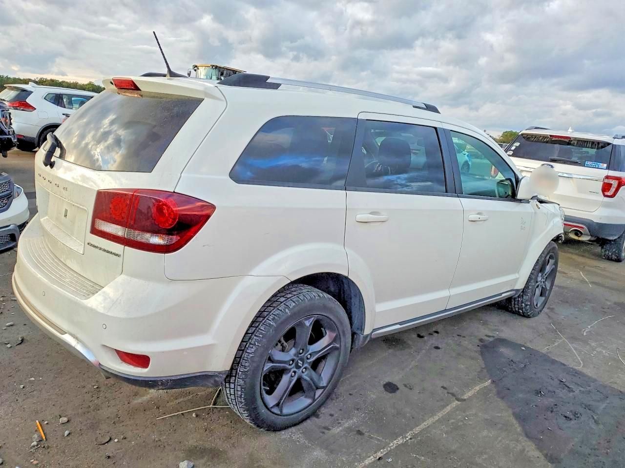 2018 Dodge Journey Crossroad