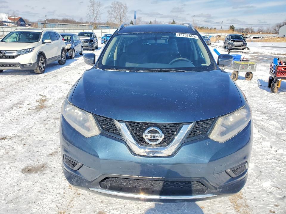 2016 Nissan Rogue sv
