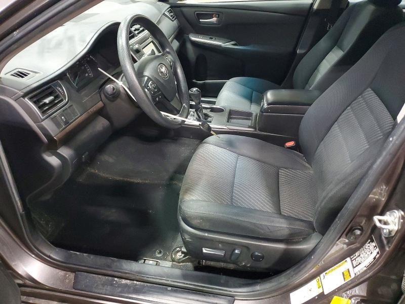 2015 Toyota Camry le