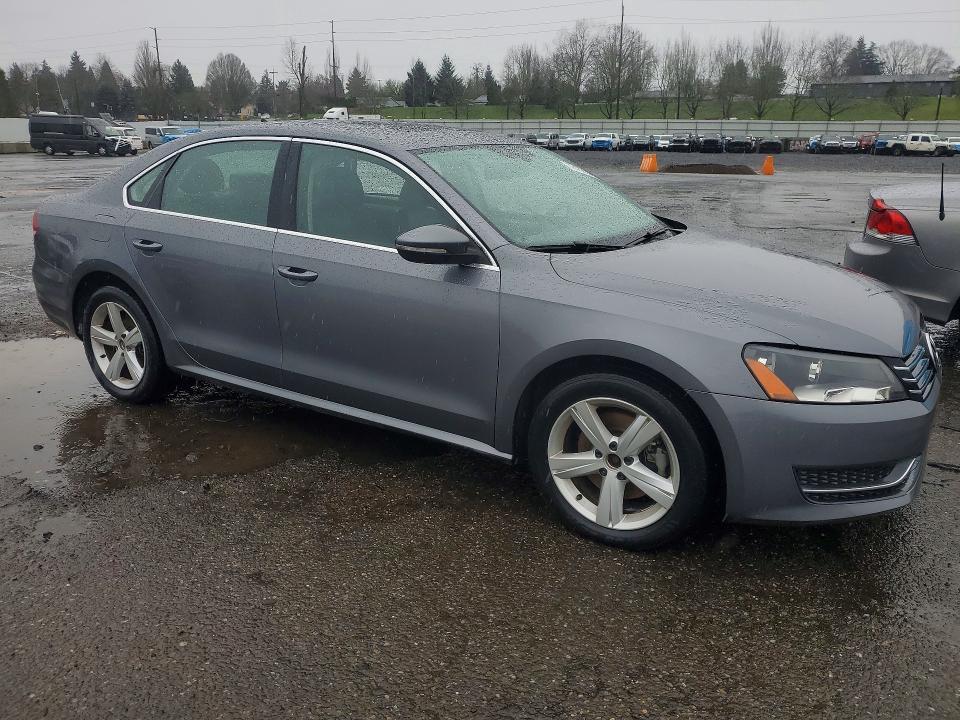 2012 Volkswagen Passat se
