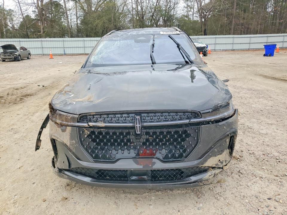 2024 Lincoln Nautilus Black Label