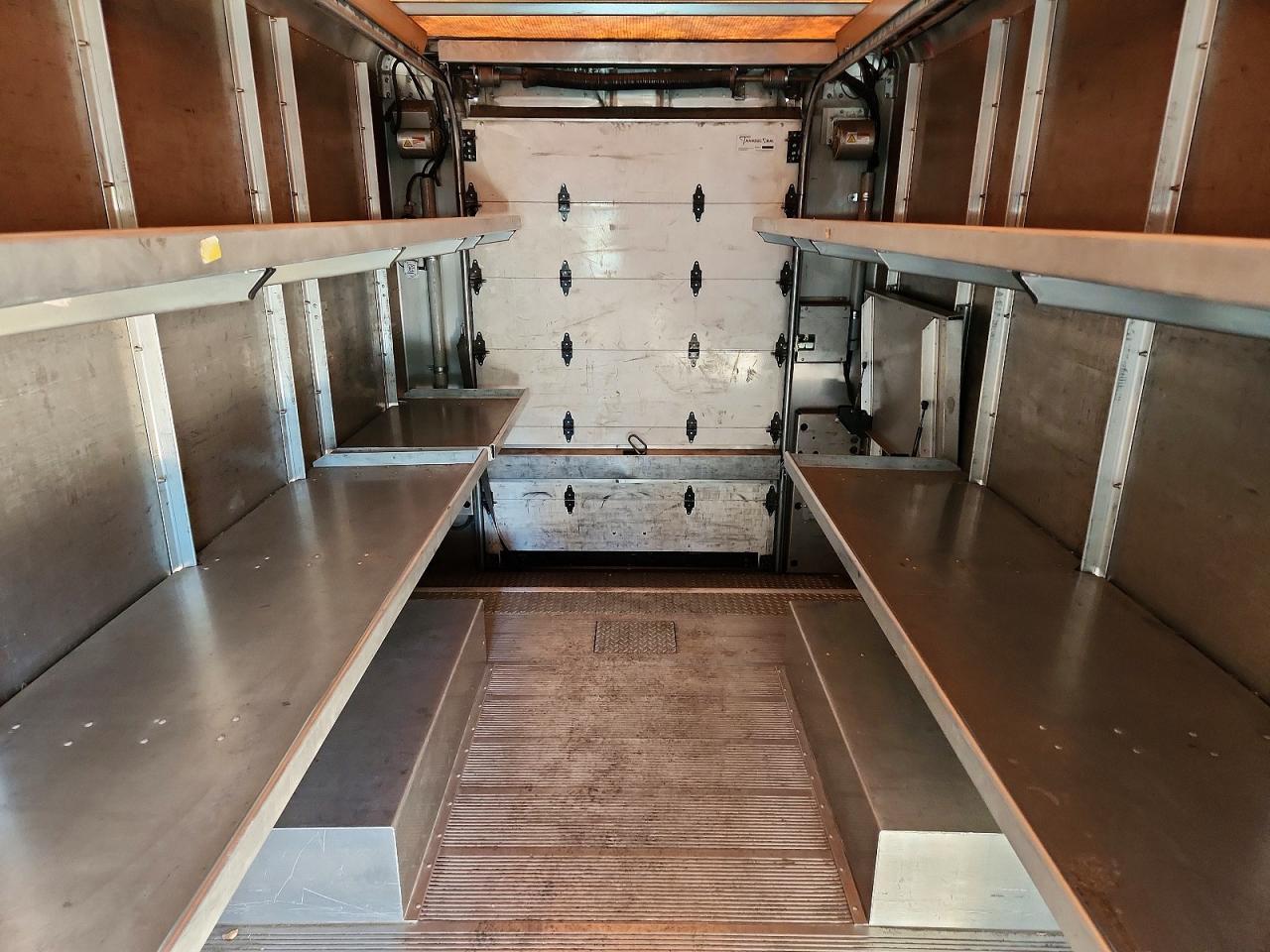 2020 Freightliner MT45G Chassis Delivery Truck