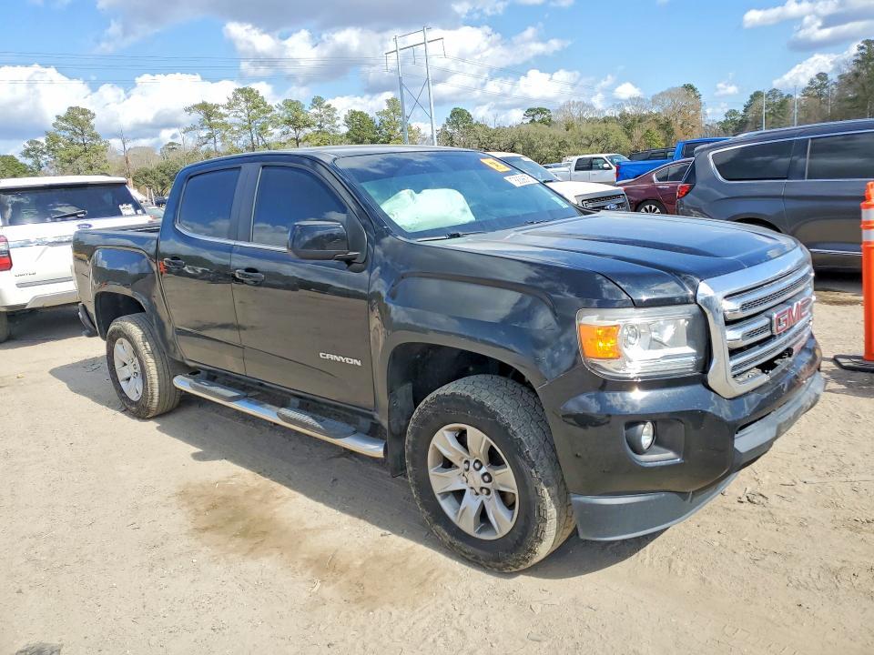 2017 GMC Canyon SLE