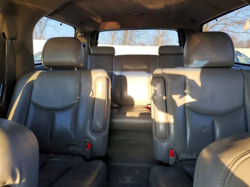 2004 Cadillac Escalade esv