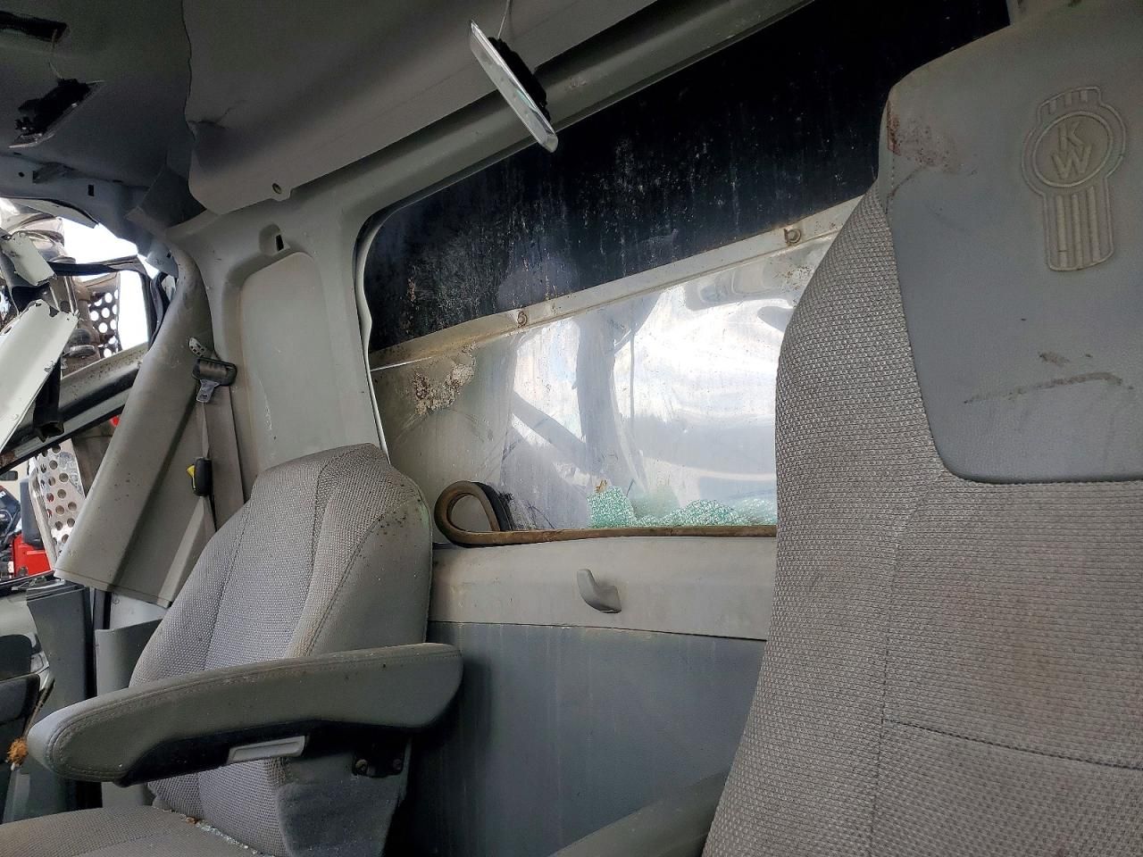 2018 Kenworth T880 Dump Truck