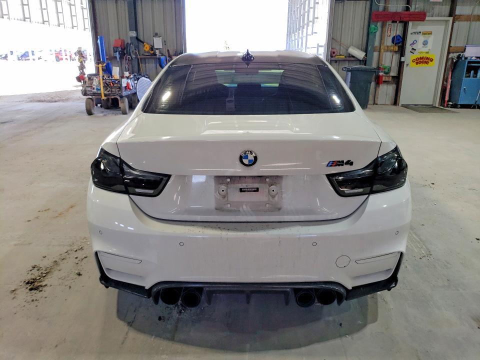 2015 BMW M4