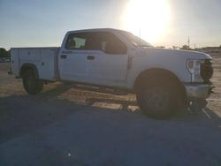 Salvage cars for sale from Copart West Palm Beach, FL: 2019 Ford F250 Super Duty Utility / Service Truck