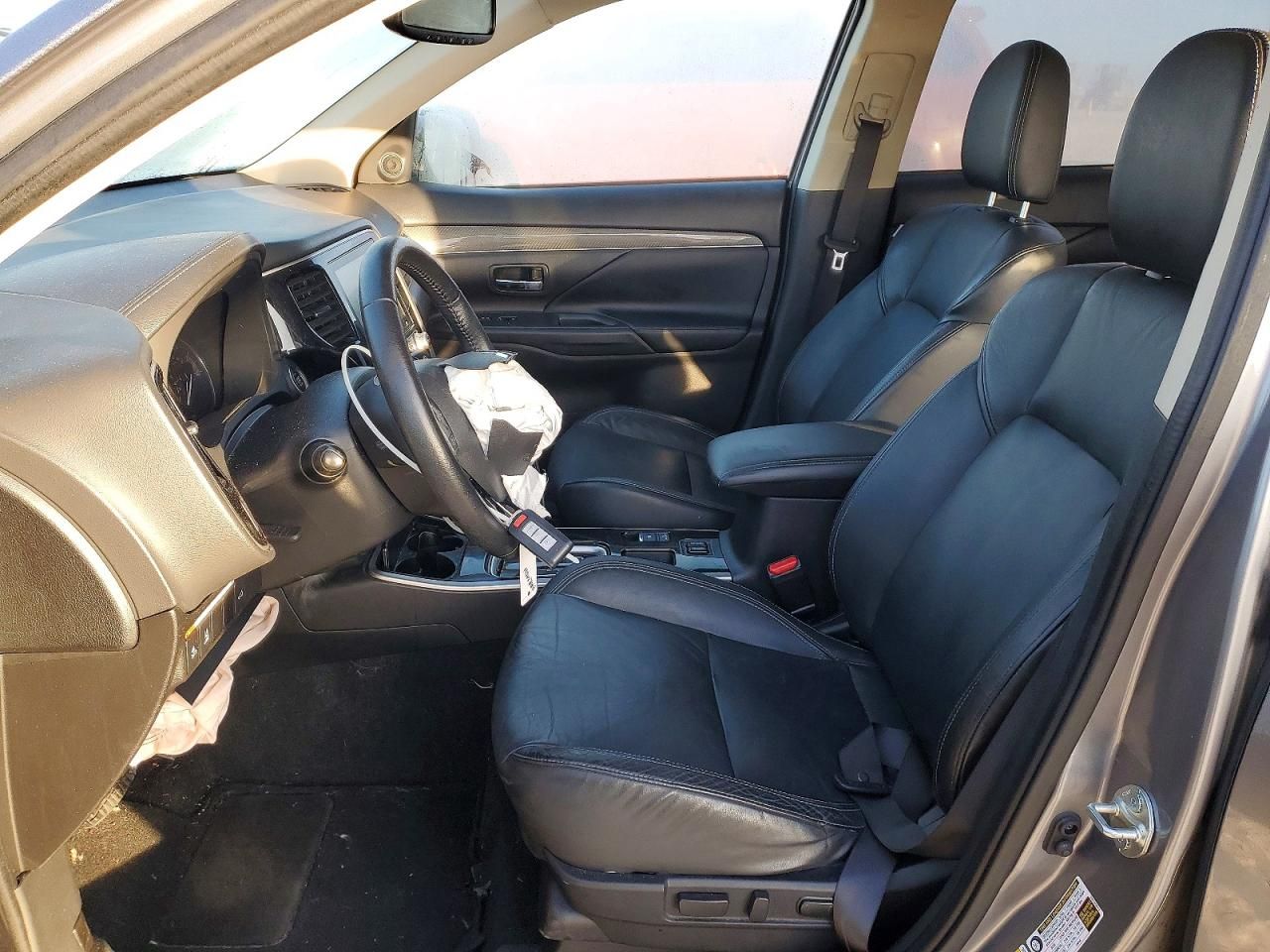 2020 Mitsubishi Outlander se