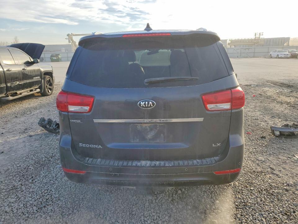 2017 KIA Sedona lx