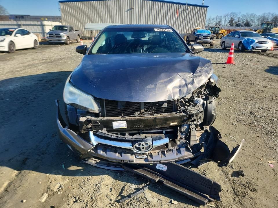 2017 Toyota Camry le