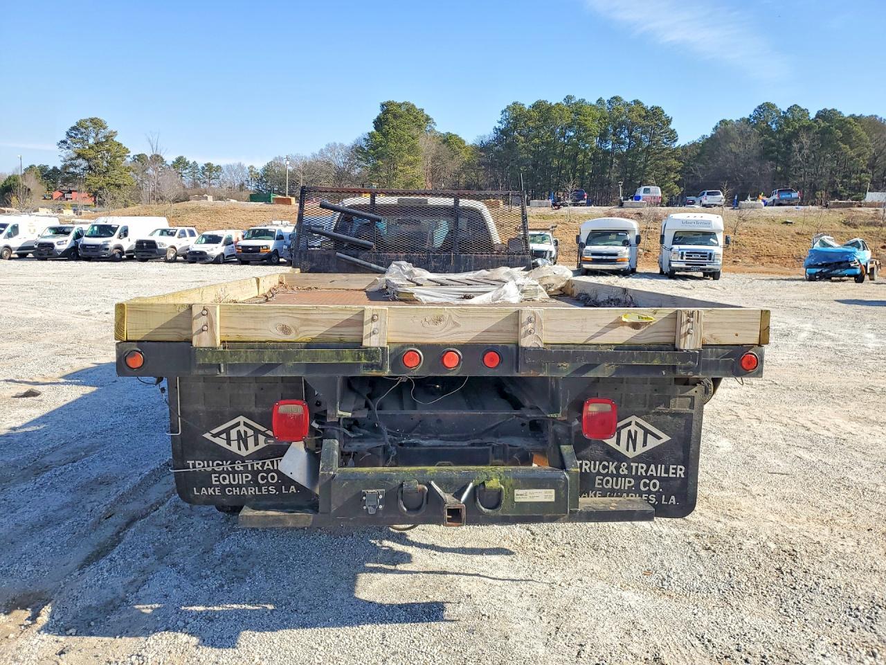 2007 Ford F550 Super Duty Flatbed Truck