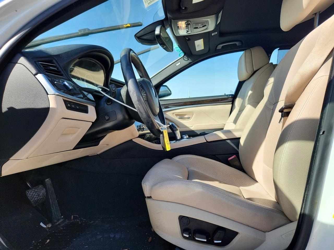 2012 BMW 528 i