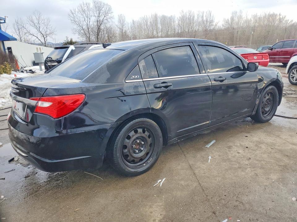2012 Chrysler 200 lx