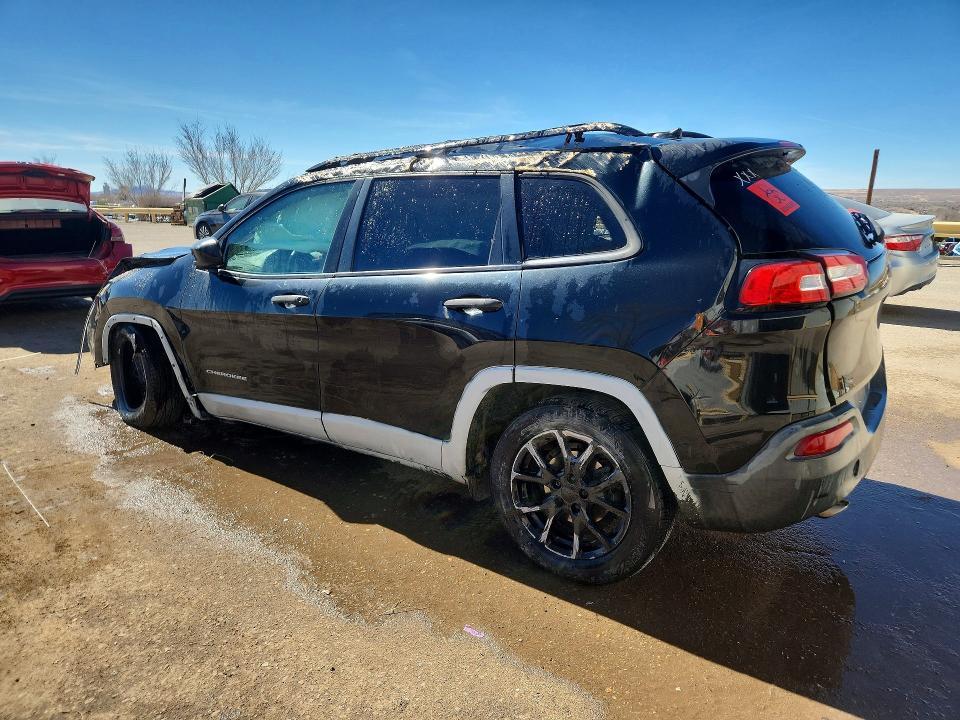 2016 Jeep Cherokee Sport